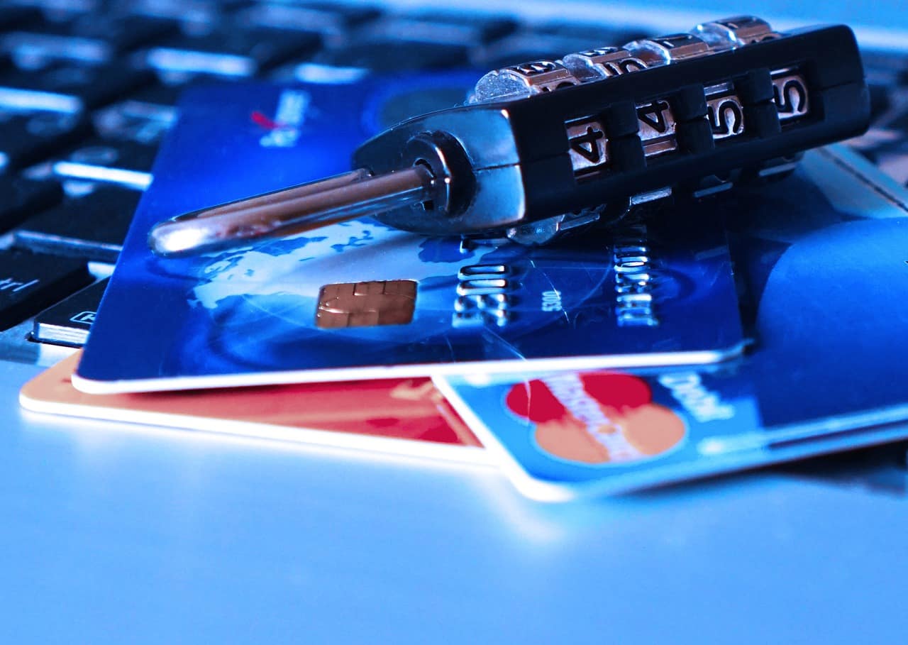 cadenas sur cartes de crédit
